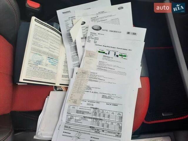 Черный Ленд Ровер Рендж Ровер Эвок, объемом двигателя 2 л и пробегом 122 тыс. км за 17002 $, фото 20 на Automoto.ua