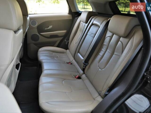 Чорний Ленд Ровер Рендж Ровер Евок, об'ємом двигуна 2.2 л та пробігом 153 тис. км за 23000 $, фото 8 на Automoto.ua