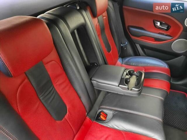 Чорний Ленд Ровер Рендж Ровер Евок, об'ємом двигуна 2 л та пробігом 122 тис. км за 16999 $, фото 9 на Automoto.ua