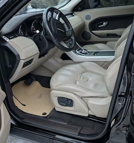 Черный Ленд Ровер Рендж Ровер Эвок, объемом двигателя 2 л и пробегом 229 тыс. км за 16333 $, фото 27 на Automoto.ua