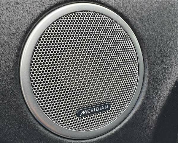 Черный Ленд Ровер Рендж Ровер Эвок, объемом двигателя 2 л и пробегом 170 тыс. км за 14999 $, фото 12 на Automoto.ua