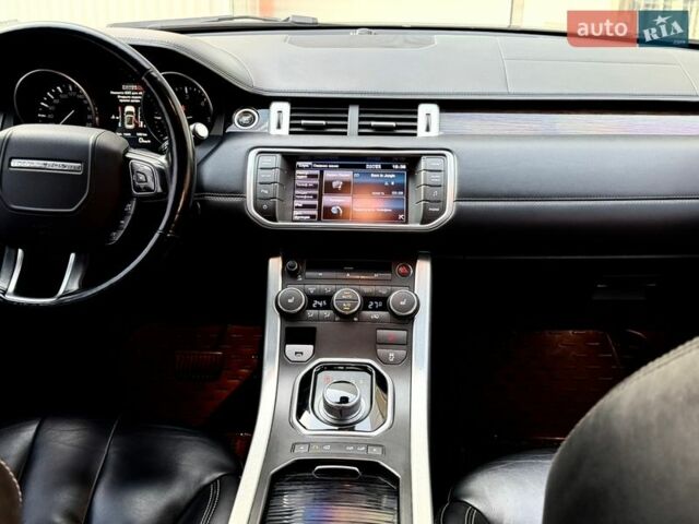 Черный Ленд Ровер Рендж Ровер Эвок, объемом двигателя 2.2 л и пробегом 165 тыс. км за 18000 $, фото 21 на Automoto.ua