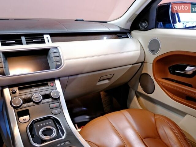 Чорний Ленд Ровер Рендж Ровер Евок, об'ємом двигуна 2 л та пробігом 94 тис. км за 14900 $, фото 46 на Automoto.ua