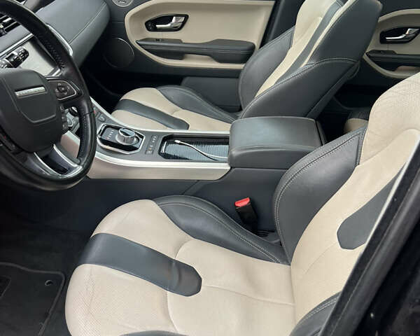 Черный Ленд Ровер Рендж Ровер Эвок, объемом двигателя 2 л и пробегом 115 тыс. км за 15699 $, фото 6 на Automoto.ua