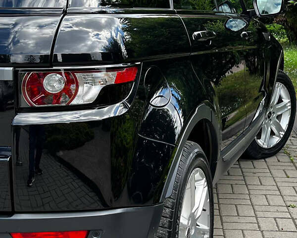 Черный Ленд Ровер Рендж Ровер Эвок, объемом двигателя 2 л и пробегом 172 тыс. км за 16900 $, фото 26 на Automoto.ua