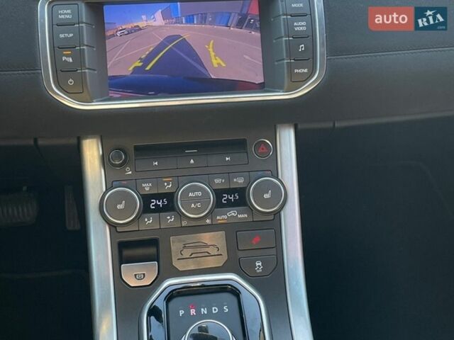 Черный Ленд Ровер Рендж Ровер Эвок, объемом двигателя 2 л и пробегом 214 тыс. км за 13000 $, фото 6 на Automoto.ua