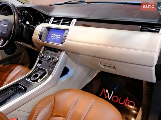 Чорний Ленд Ровер Рендж Ровер Евок, об'ємом двигуна 2 л та пробігом 94 тис. км за 14900 $, фото 41 на Automoto.ua