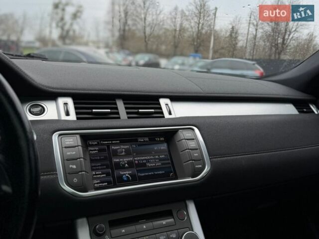 Чорний Ленд Ровер Рендж Ровер Евок, об'ємом двигуна 2.18 л та пробігом 251 тис. км за 14800 $, фото 57 на Automoto.ua