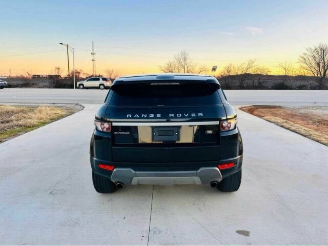 Чорний Ленд Ровер Рендж Ровер Евок, об'ємом двигуна 2 л та пробігом 154 тис. км за 13000 $, фото 4 на Automoto.ua