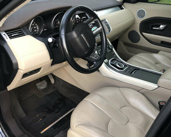 Ленд Ровер Рендж Ровер Эвок 2013 в Львове на Automoto.ua Черный Ленд Ровер Рендж Ровер Эвок, объемом двигателя 2 л и пробегом 178 тыс. км за 18500 $, фото 12 на Automoto.ua