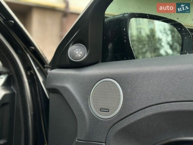 Чорний Ленд Ровер Рендж Ровер Евок, об'ємом двигуна 2 л та пробігом 167 тис. км за 15700 $, фото 13 на Automoto.ua