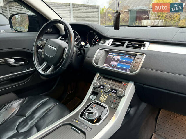 Чорний Ленд Ровер Рендж Ровер Евок, об'ємом двигуна 2 л та пробігом 197 тис. км за 13500 $, фото 27 на Automoto.ua