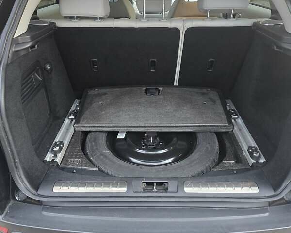 Черный Ленд Ровер Рендж Ровер Эвок, объемом двигателя 2 л и пробегом 286 тыс. км за 14500 $, фото 13 на Automoto.ua