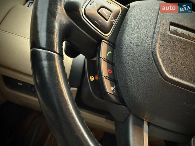 Черный Ленд Ровер Рендж Ровер Эвок, объемом двигателя 2 л и пробегом 150 тыс. км за 14700 $, фото 63 на Automoto.ua