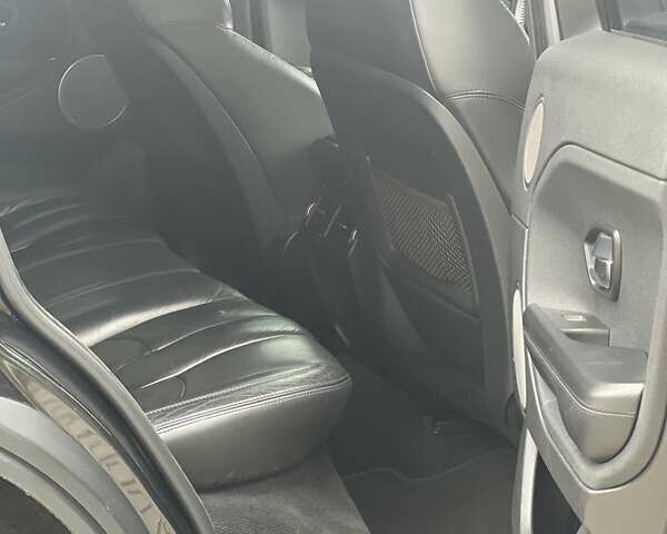 Черный Ленд Ровер Рендж Ровер Эвок, объемом двигателя 2 л и пробегом 165 тыс. км за 15900 $, фото 13 на Automoto.ua