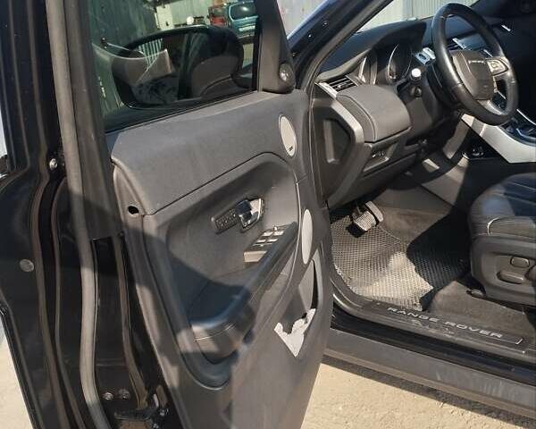 Черный Ленд Ровер Рендж Ровер Эвок, объемом двигателя 2 л и пробегом 97 тыс. км за 18500 $, фото 18 на Automoto.ua