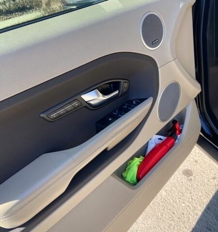 Чорний Ленд Ровер Рендж Ровер Евок, об'ємом двигуна 2 л та пробігом 186 тис. км за 16500 $, фото 14 на Automoto.ua