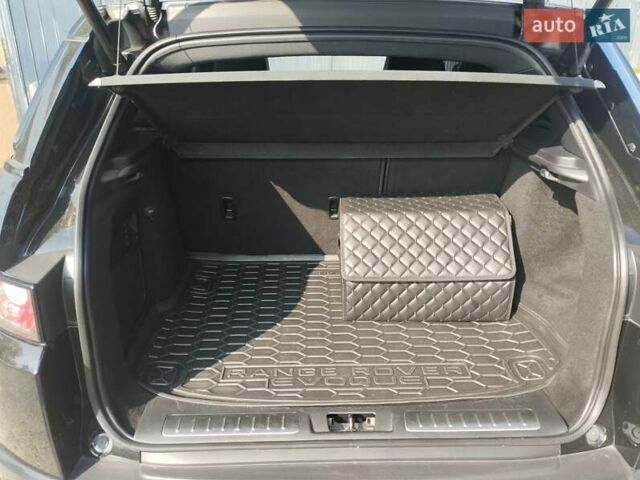 Черный Ленд Ровер Рендж Ровер Эвок, объемом двигателя 2 л и пробегом 97 тыс. км за 18500 $, фото 14 на Automoto.ua