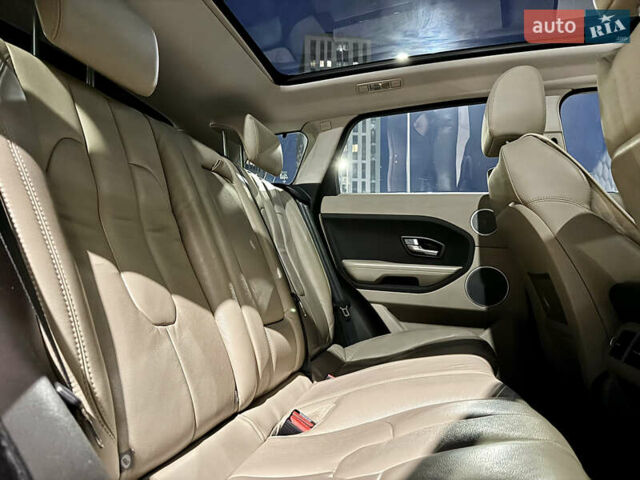 Черный Ленд Ровер Рендж Ровер Эвок, объемом двигателя 2.2 л и пробегом 139 тыс. км за 20999 $, фото 5 на Automoto.ua