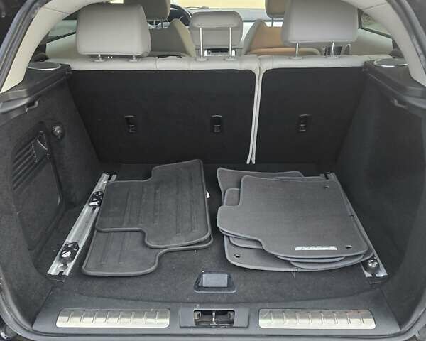 Черный Ленд Ровер Рендж Ровер Эвок, объемом двигателя 2 л и пробегом 286 тыс. км за 14500 $, фото 14 на Automoto.ua