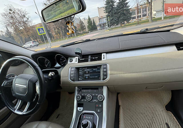 Чорний Ленд Ровер Рендж Ровер Евок, об'ємом двигуна 2 л та пробігом 160 тис. км за 20500 $, фото 16 на Automoto.ua