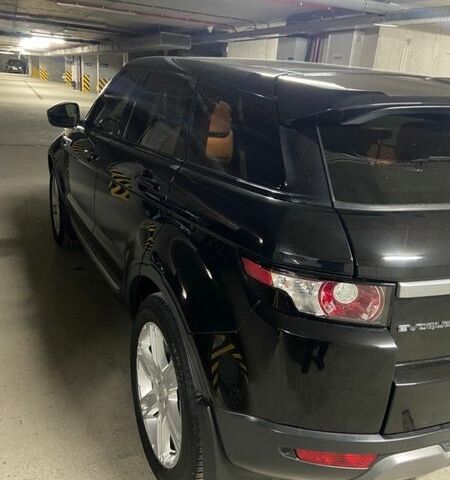 Чорний Ленд Ровер Рендж Ровер Евок, об'ємом двигуна 2 л та пробігом 186 тис. км за 16500 $, фото 2 на Automoto.ua