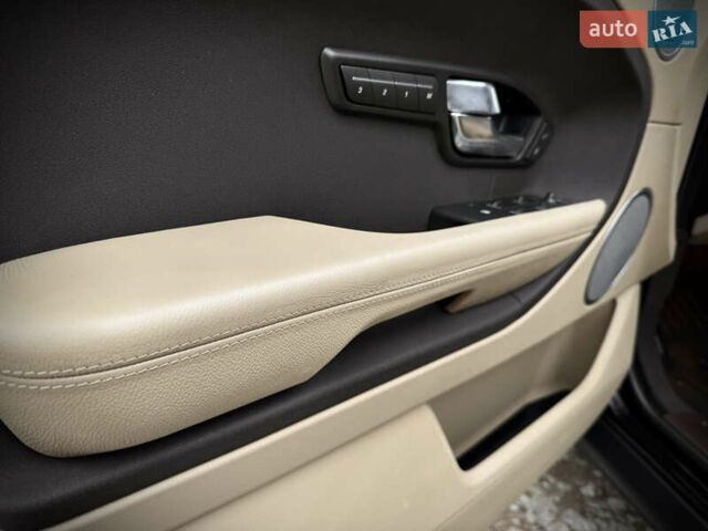 Черный Ленд Ровер Рендж Ровер Эвок, объемом двигателя 2 л и пробегом 150 тыс. км за 14700 $, фото 36 на Automoto.ua