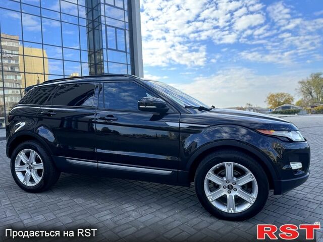Черный Ленд Ровер Рендж Ровер Эвок, объемом двигателя 2 л и пробегом 210 тыс. км за 14500 $, фото 3 на Automoto.ua