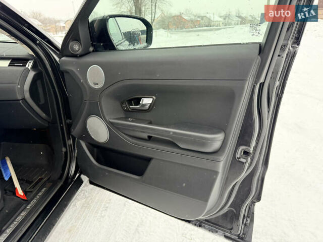 Черный Ленд Ровер Рендж Ровер Эвок, объемом двигателя 2 л и пробегом 260 тыс. км за 11799 $, фото 36 на Automoto.ua