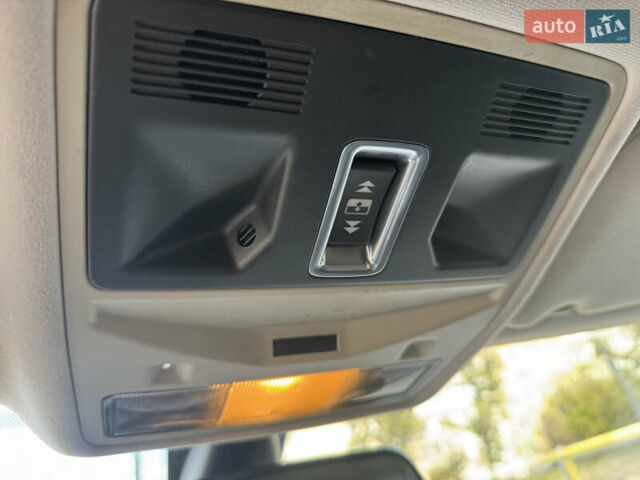 Черный Ленд Ровер Рендж Ровер Эвок, объемом двигателя 2 л и пробегом 210 тыс. км за 13999 $, фото 17 на Automoto.ua