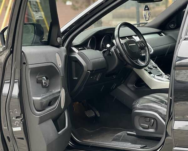 Черный Ленд Ровер Рендж Ровер Эвок, объемом двигателя 2 л и пробегом 165 тыс. км за 15900 $, фото 15 на Automoto.ua