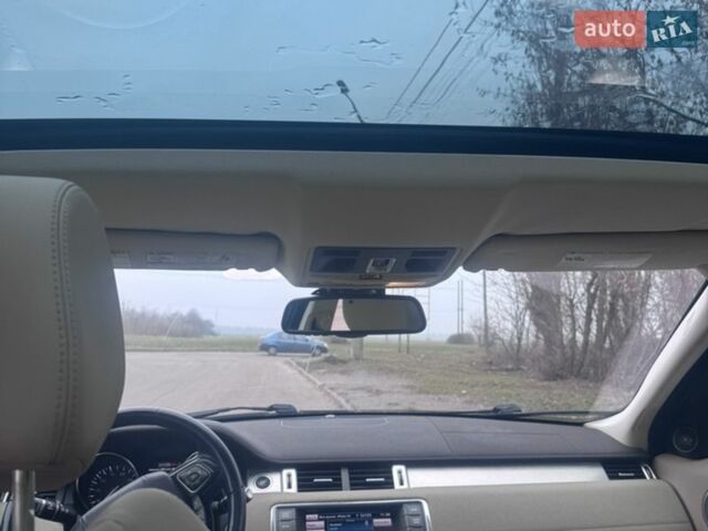Черный Ленд Ровер Рендж Ровер Эвок, объемом двигателя 2 л и пробегом 171 тыс. км за 16500 $, фото 6 на Automoto.ua