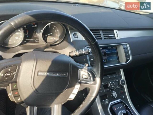 Черный Ленд Ровер Рендж Ровер Эвок, объемом двигателя 2 л и пробегом 97 тыс. км за 18500 $, фото 5 на Automoto.ua