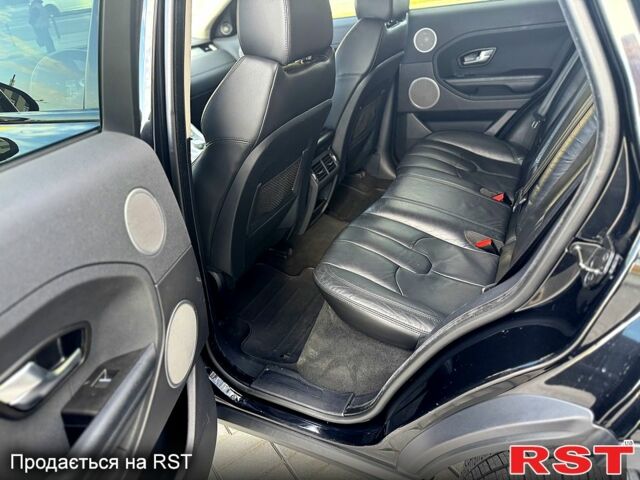 Черный Ленд Ровер Рендж Ровер Эвок, объемом двигателя 2 л и пробегом 210 тыс. км за 14500 $, фото 12 на Automoto.ua