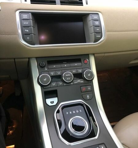 Чорний Ленд Ровер Рендж Ровер Евок, об'ємом двигуна 2 л та пробігом 186 тис. км за 16500 $, фото 29 на Automoto.ua