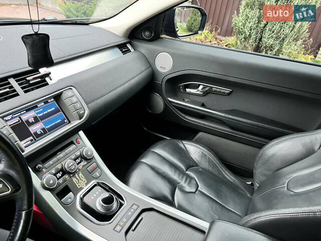 Чорний Ленд Ровер Рендж Ровер Евок, об'ємом двигуна 2 л та пробігом 197 тис. км за 13500 $, фото 39 на Automoto.ua