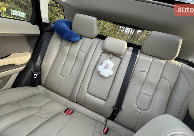 Чорний Ленд Ровер Рендж Ровер Евок, об'ємом двигуна 2 л та пробігом 160 тис. км за 20500 $, фото 12 на Automoto.ua