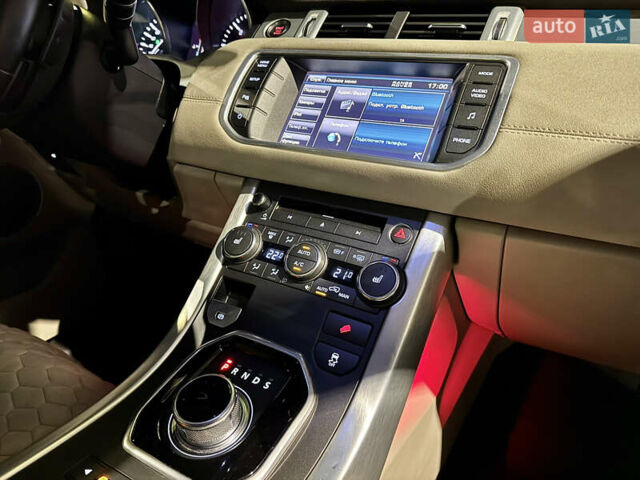 Черный Ленд Ровер Рендж Ровер Эвок, объемом двигателя 2.2 л и пробегом 139 тыс. км за 20999 $, фото 32 на Automoto.ua