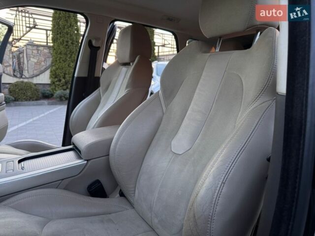 Чорний Ленд Ровер Рендж Ровер Евок, об'ємом двигуна 2 л та пробігом 255 тис. км за 12300 $, фото 34 на Automoto.ua