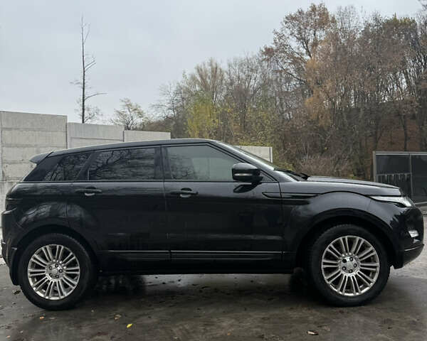Чорний Ленд Ровер Рендж Ровер Евок, об'ємом двигуна 2 л та пробігом 145 тис. км за 15900 $, фото 7 на Automoto.ua