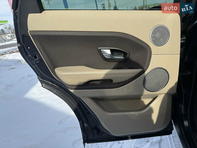 Чорний Ленд Ровер Рендж Ровер Евок, об'ємом двигуна 2.18 л та пробігом 182 тис. км за 18500 $, фото 17 на Automoto.ua