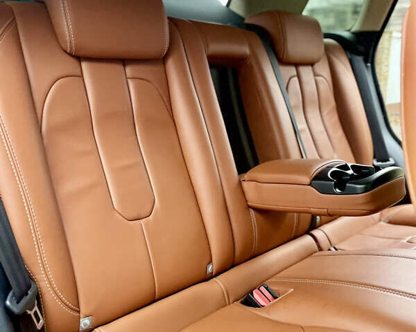 Черный Ленд Ровер Рендж Ровер Эвок, объемом двигателя 2 л и пробегом 145 тыс. км за 13995 $, фото 36 на Automoto.ua