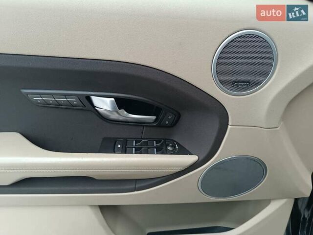 Чорний Ленд Ровер Рендж Ровер Евок, об'ємом двигуна 2 л та пробігом 89 тис. км за 14950 $, фото 8 на Automoto.ua