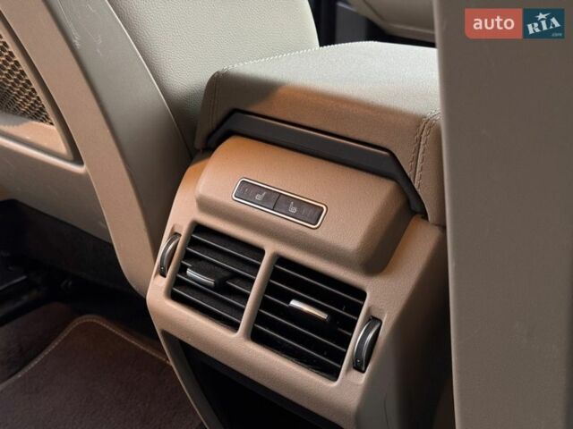 Черный Ленд Ровер Рендж Ровер Эвок, объемом двигателя 2 л и пробегом 255 тыс. км за 11700 $, фото 33 на Automoto.ua