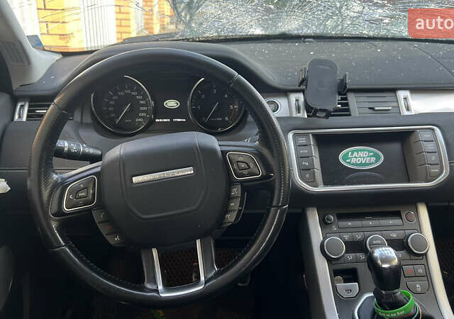 Черный Ленд Ровер Рендж Ровер Эвок, объемом двигателя 2.18 л и пробегом 170 тыс. км за 8700 $, фото 1 на Automoto.ua