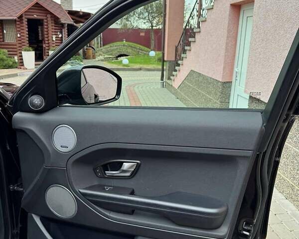 Ленд Ровер Рендж Ровер Эвок 2014 в Тячеве на Automoto.ua Черный Ленд Ровер Рендж Ровер Эвок, объемом двигателя 2 л и пробегом 182 тыс. км за 15500 $, фото 18 на Automoto.ua