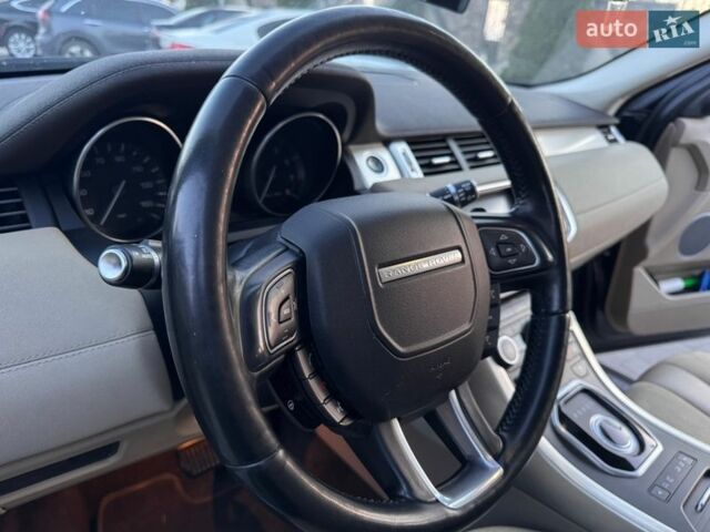Чорний Ленд Ровер Рендж Ровер Евок, об'ємом двигуна 2 л та пробігом 255 тис. км за 12300 $, фото 35 на Automoto.ua
