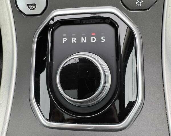 Ленд Ровер Рендж Ровер Эвок 2014 в Тячеве на Automoto.ua Черный Ленд Ровер Рендж Ровер Эвок, объемом двигателя 2 л и пробегом 182 тыс. км за 15500 $, фото 36 на Automoto.ua