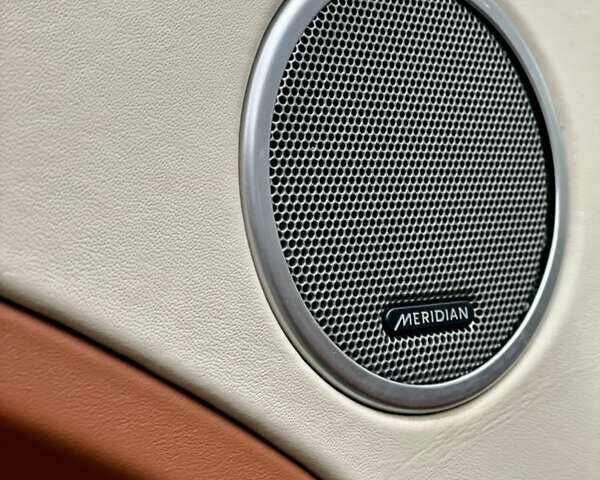 Черный Ленд Ровер Рендж Ровер Эвок, объемом двигателя 2 л и пробегом 145 тыс. км за 13995 $, фото 43 на Automoto.ua