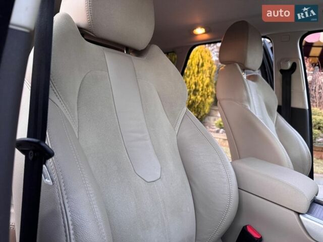 Чорний Ленд Ровер Рендж Ровер Евок, об'ємом двигуна 2 л та пробігом 255 тис. км за 12300 $, фото 15 на Automoto.ua